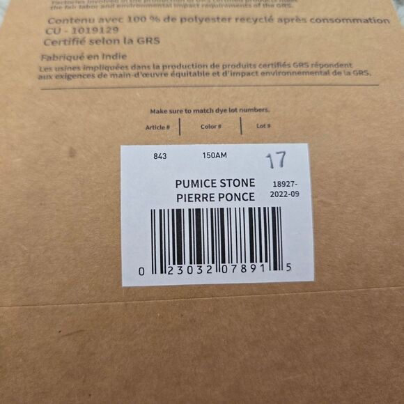 Lion Brand Re-Spun 2 JUMBO SKEINS PUMICE STONE 12 Oz - Picture 7 of 8